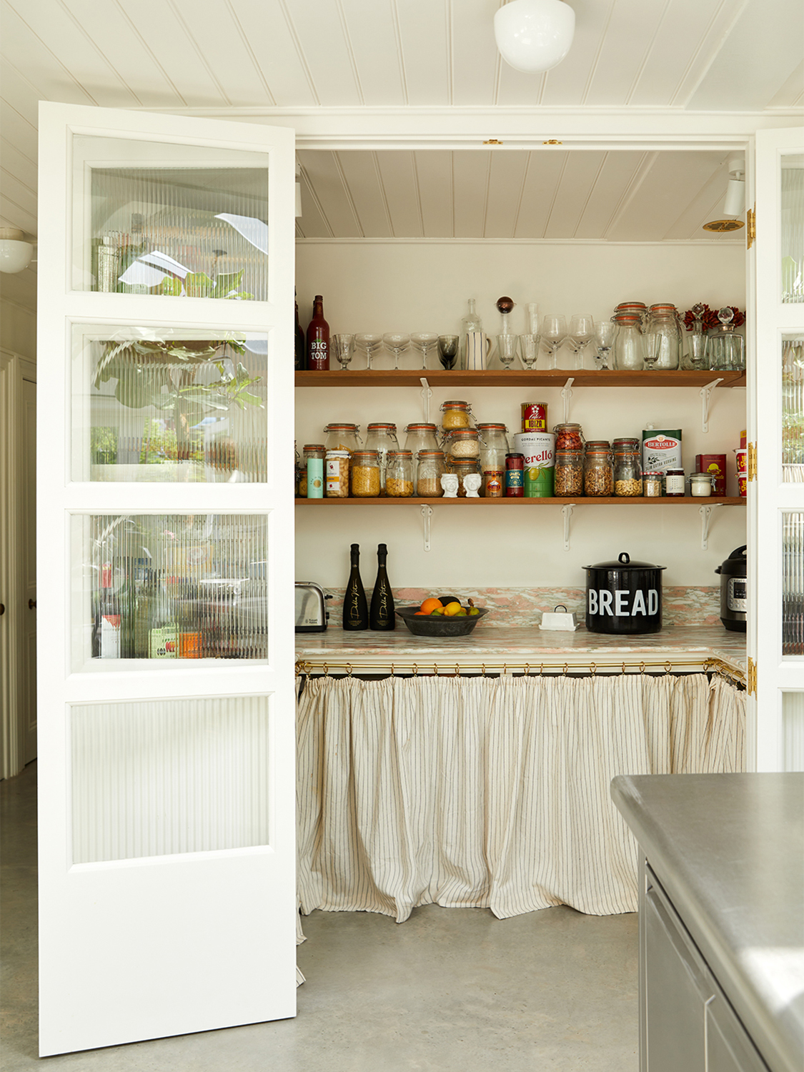 open kitchen pantry shelving design ideas