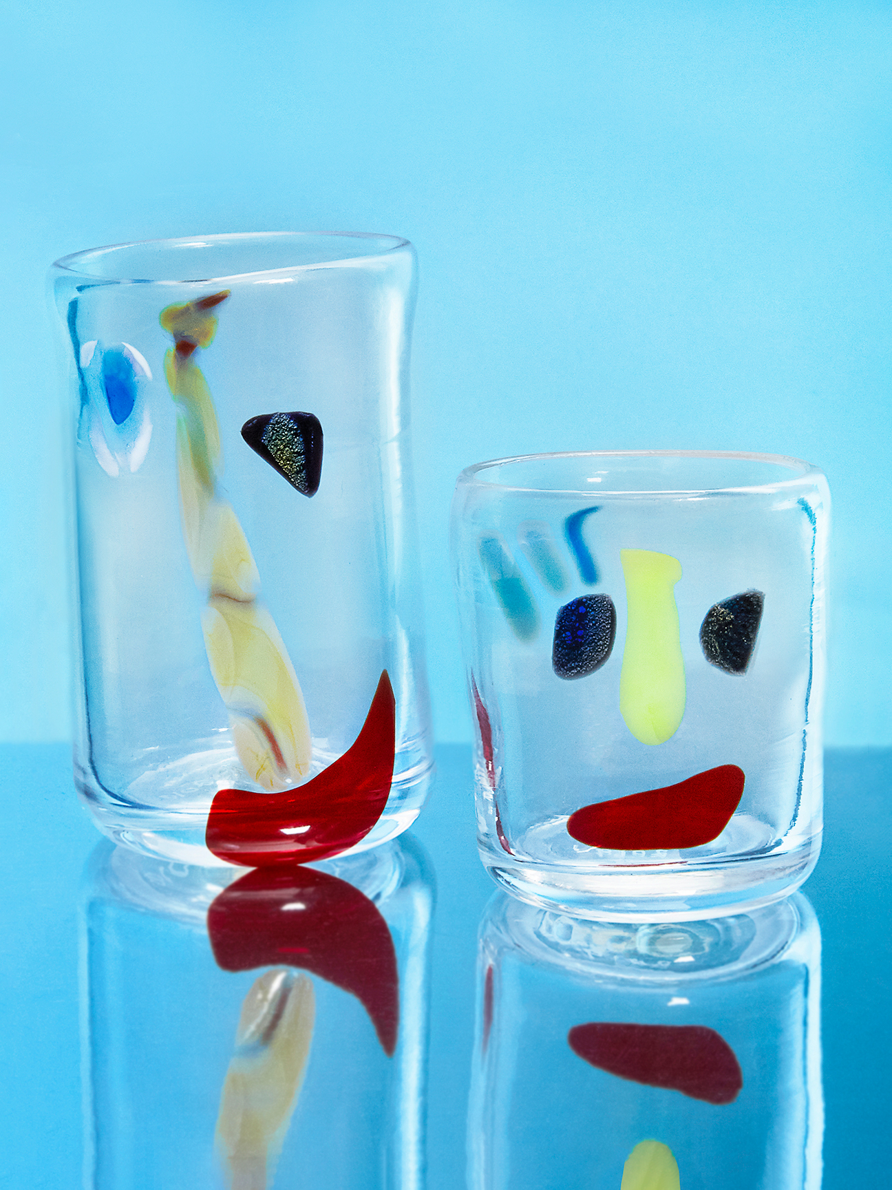 Neal Drobnis’s Face Vase Glassware Makes Hydrating Fun | domino