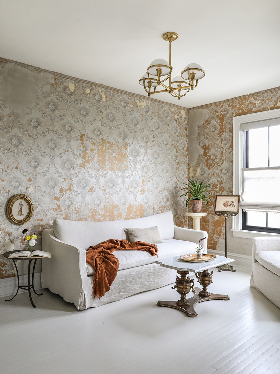 Restore French Molding Stucco 3d Effect Sculpture Wallpaper - Etsy |  Bedroom decor, Wallpaper interior, Wallpaper bedroom