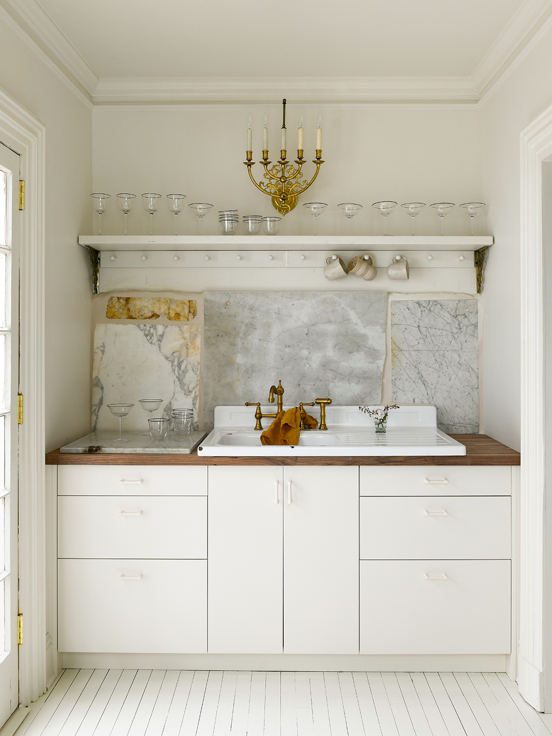 White bar cabinet