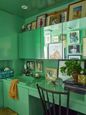 green countertop