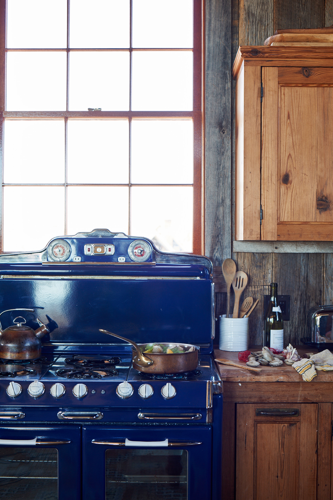 blue stove