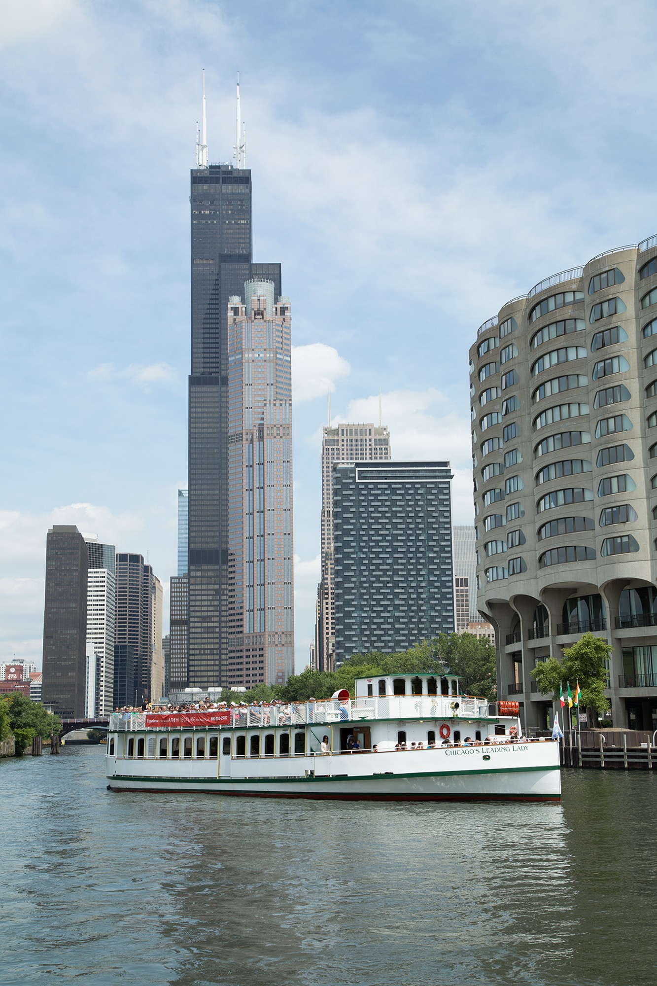chicago riverboat