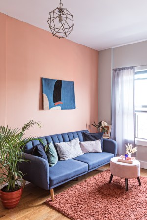A 900-Square-Foot Apartment Basically Made for Instagram