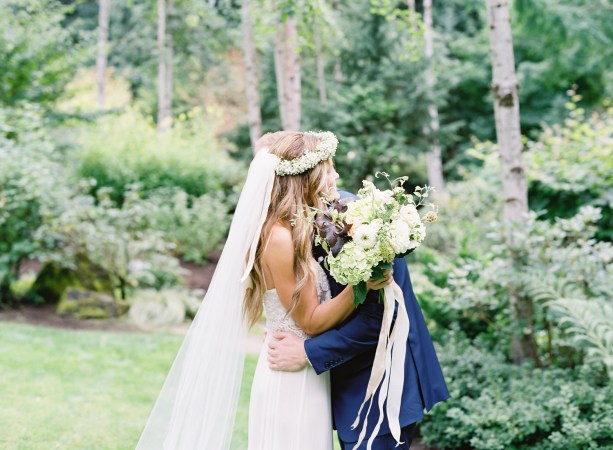 The One Wedding Floral Idea You Haven’t Thought of Yet