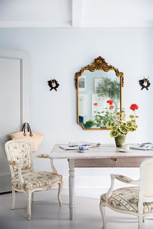 White Dining room