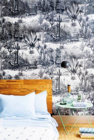 Black And White Toile Wallpaper