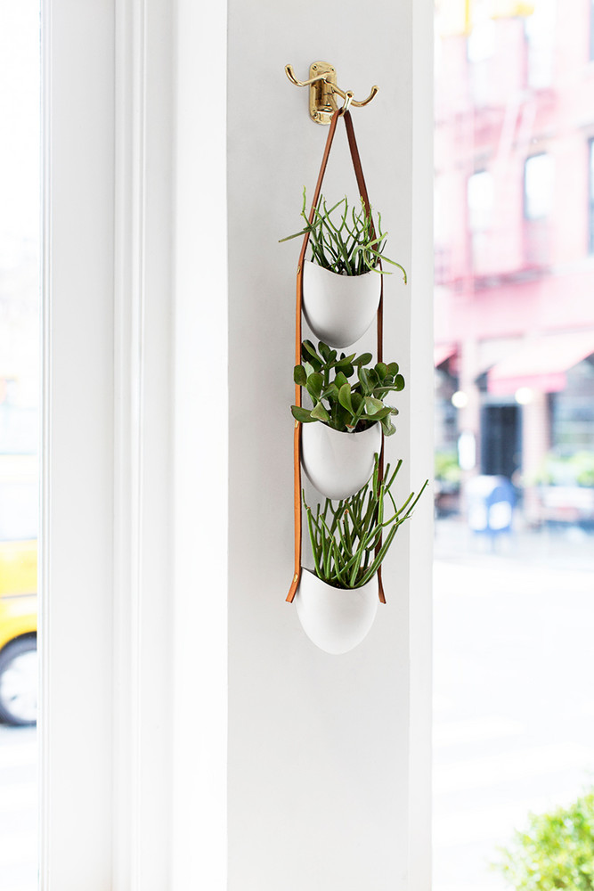 old fashioned bar sardine white hanging pots