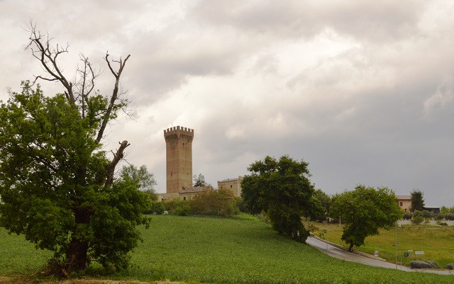 You Can Now Own An Italian Castle (And It's Free!)