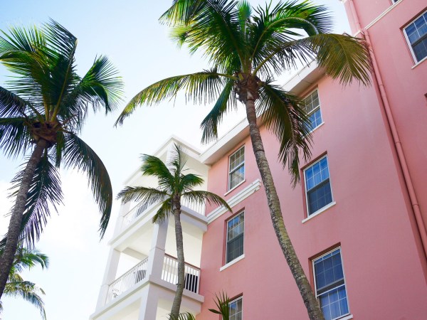 Bermuda Travel Guide: where to stay