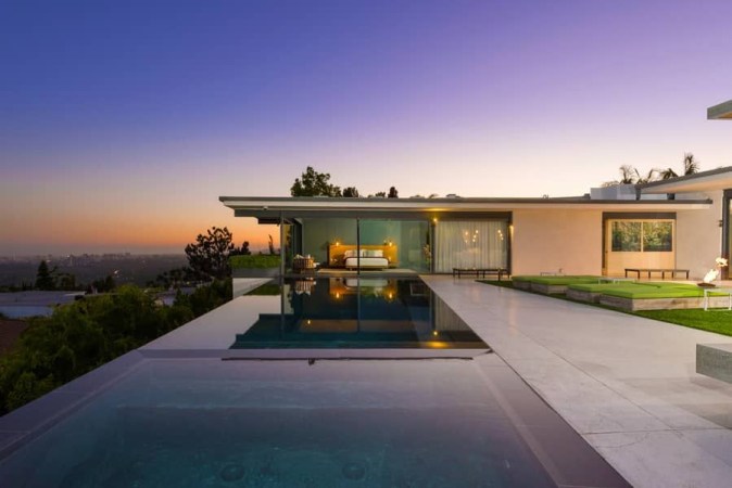 Matthew Perry Is Selling His Stunning Hollywood Hills House