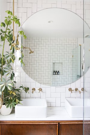 How To Have A His-and-Hers Bathroom When You Don’t Have Room For One