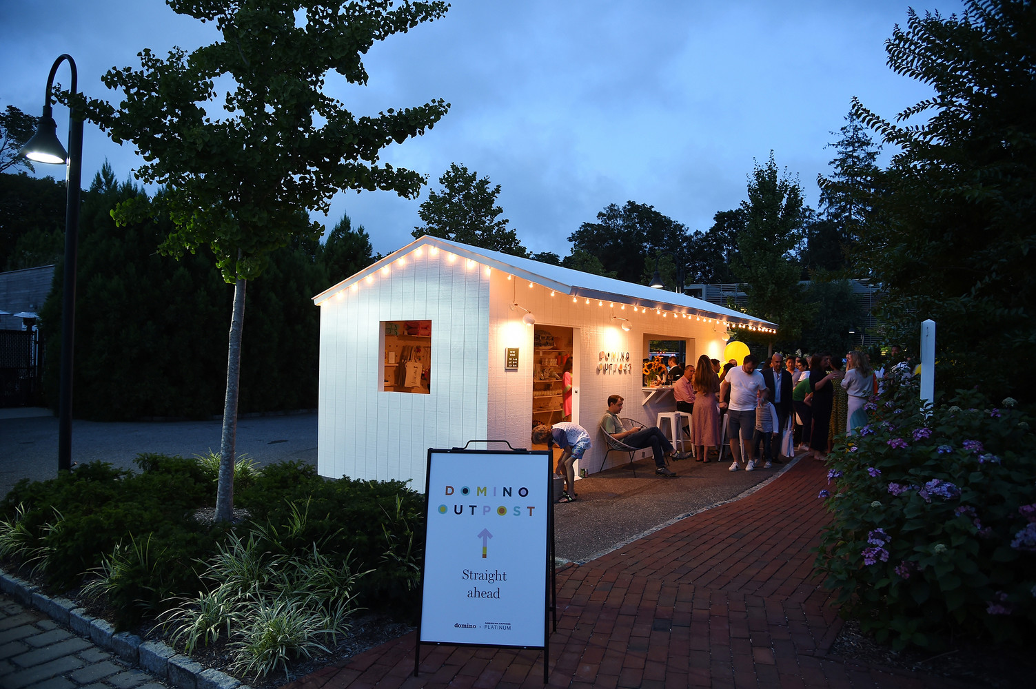 domino hamptons pop-up party