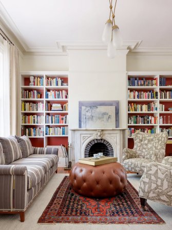 Inside the Modern Transformation of an Old Victorian