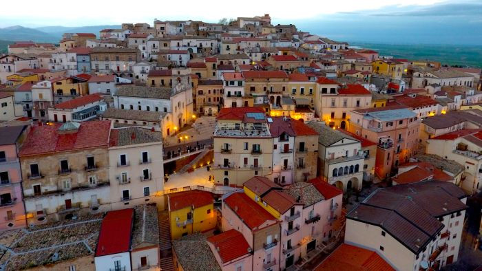 This Italian Town Will Actually Pay You to Move There