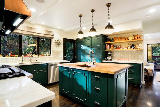 We’d Rent Teri Hatcher’s LA Home for the Kitchen Alone