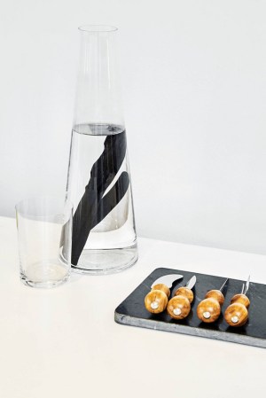 The Chic Japanese Way to Filter Your Water