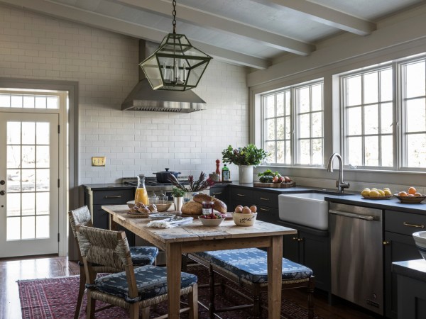 A Coastal Massachusetts Kitchen Steeped in History