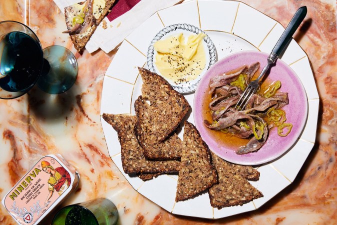 How to Eat Like You’re in the Mediterranean, Even When You’re Not