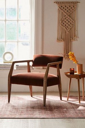 How to Bring Fall’s Trendiest Colors to Your Living Room