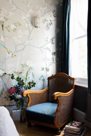 A Dreamy London Townhouse Filled With Wildflowers and Whimsy