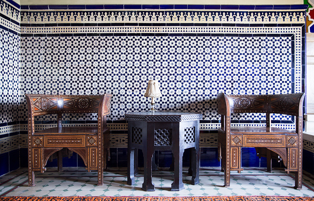 Black and Blue and Brown and White Breakfast room