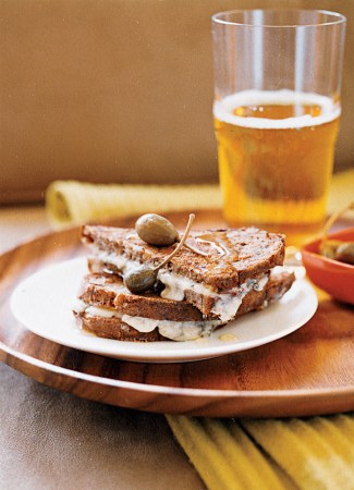 grilled cheese & beer pairings because why not