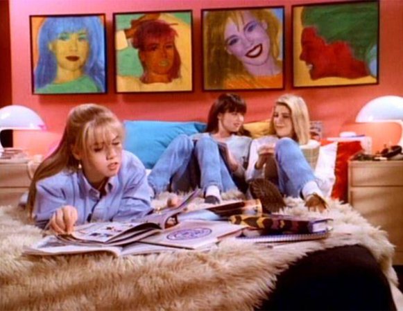 our favorite bedrooms from 90s TV shows