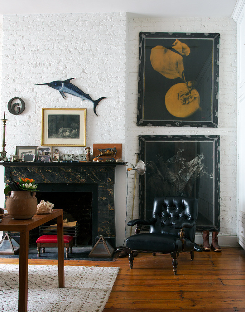 Black and Wood Living room