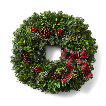  Teufel 22" Fresh Traditional Christmas Wreath