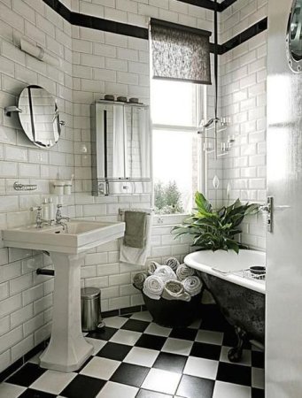 how to share a tiny bathroom