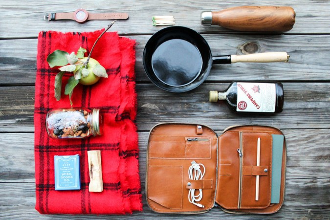 what to pack for a weekend in the woods