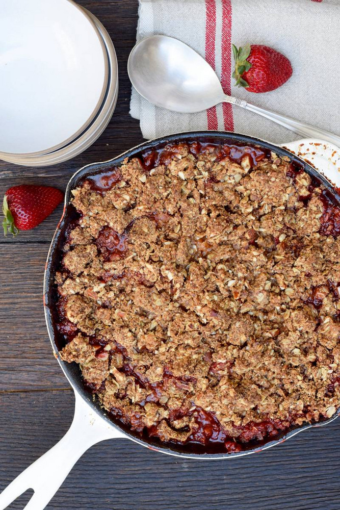 host a brunch  skillet crisp