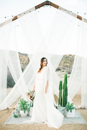 desert wedding flora