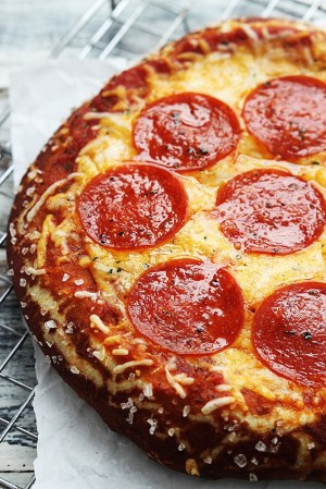 pretzel-crust-pizza