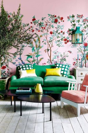 Wallpaper Ideas for the Living Room pink and chinoiserie