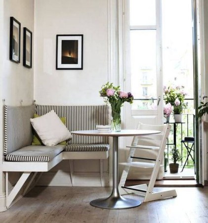 kitchen banquette seating