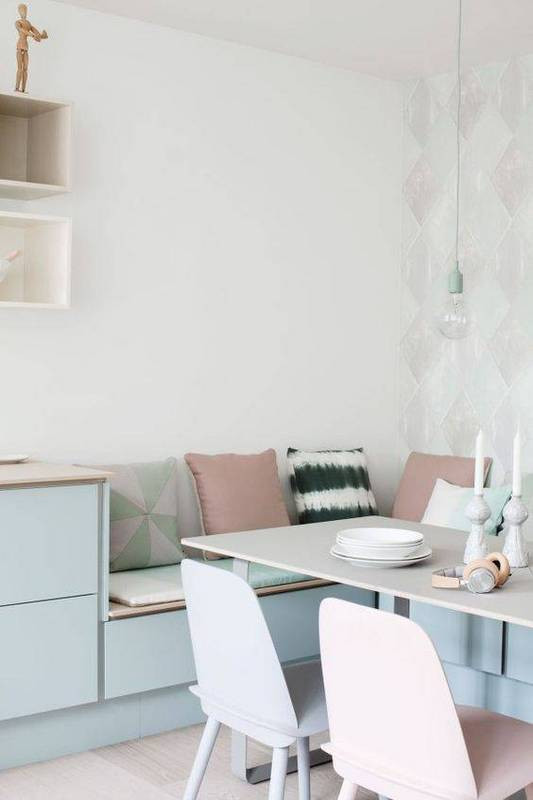 kitchen banquette seating