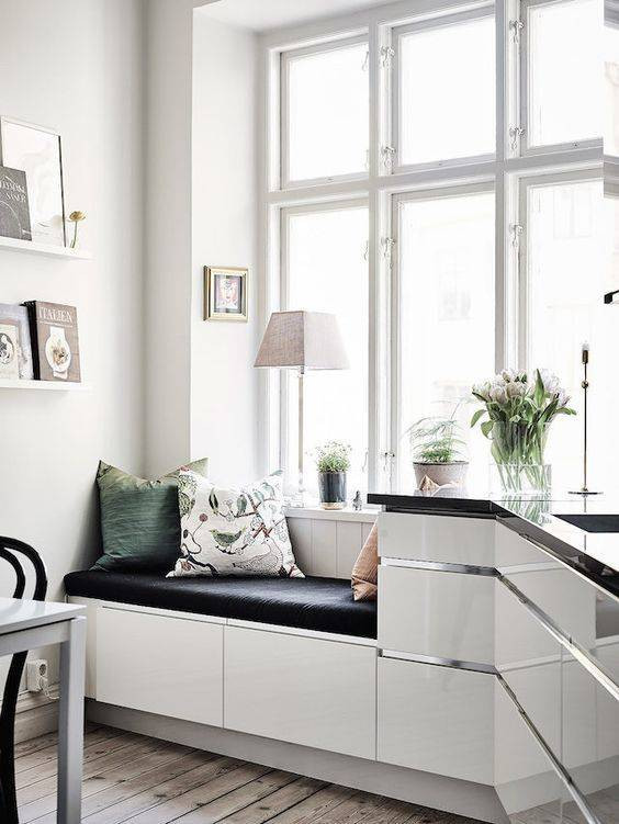 kitchen banquette seating