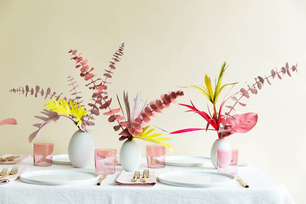 Easy Spring Centerpieces DIY flowers