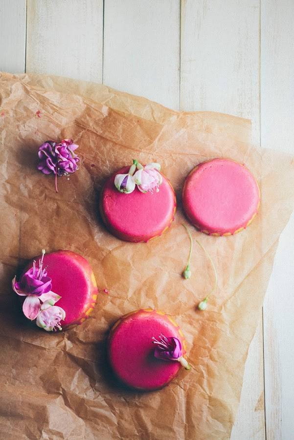 beet dye  mini lemon sour cream pound cakes with beet glaze