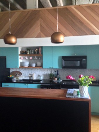 before & after: a modern loft kitchen makeover