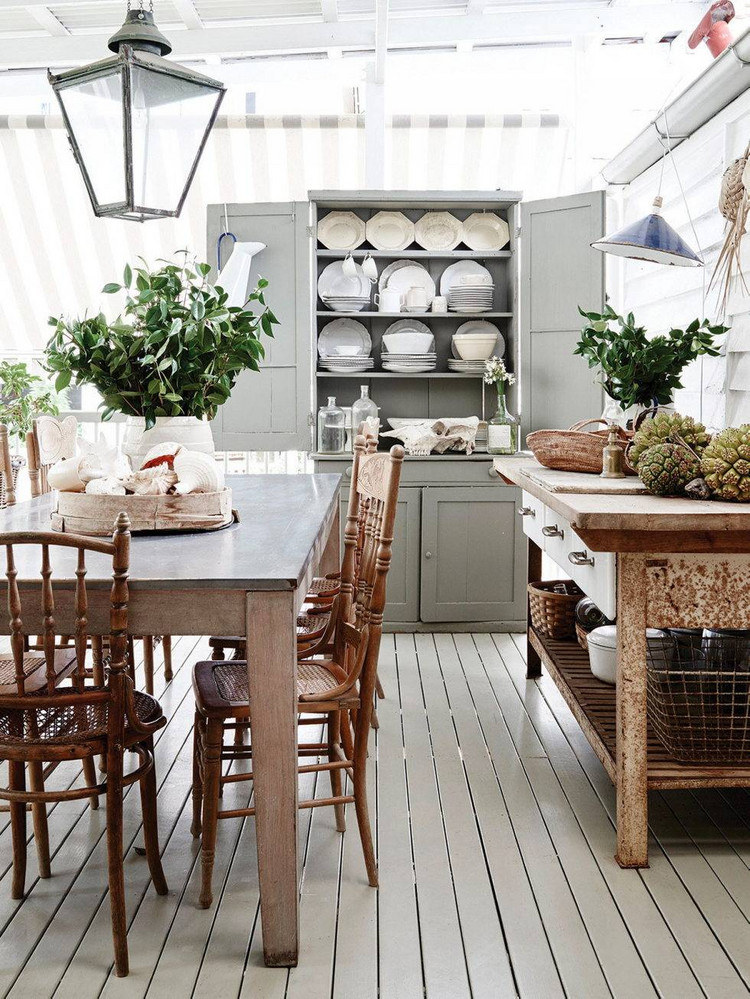 Brown and Gray Dining room