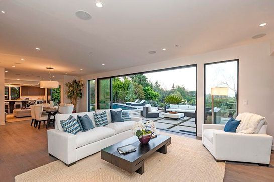 scott disick’s beverly hills bachelor pad