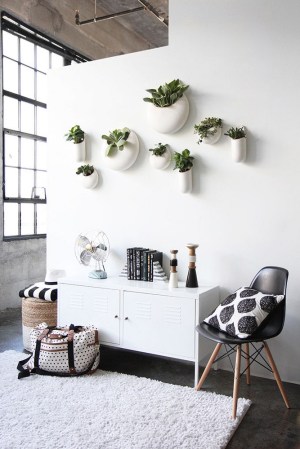 I SPY DIY’s makeover: one apartment’s monochrome magic!