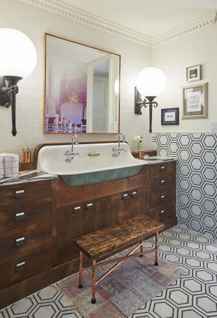 makeover: a modern take on 1920’s bathroom decor