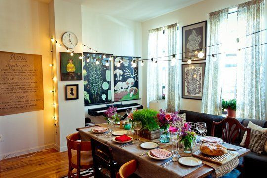 5 ways to make your living room a dining room for one night