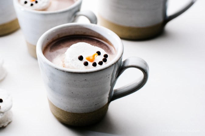 how to make your hot chocolate instantly cuter