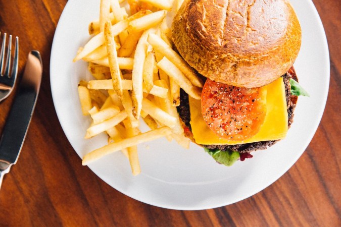 14 all-american burgers you should be eating
