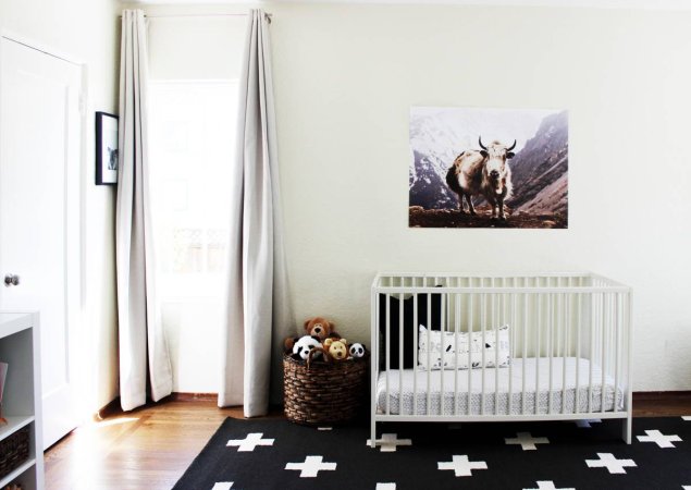 Shared Nursery Ideas Black and White Nursery